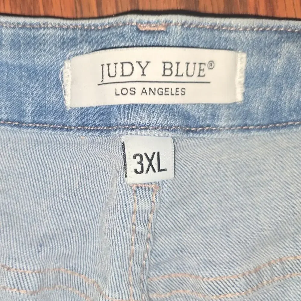 Judy Blue Women Denim Shorts 3XL Light Wash Braided Waist High Rise Frayed Hem